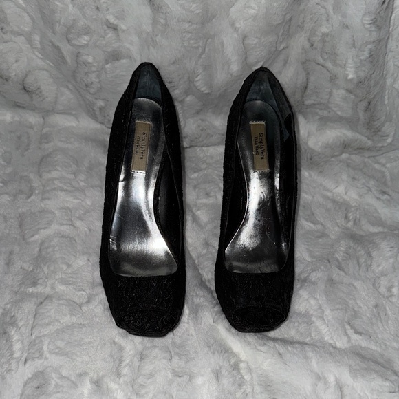 Simply Vera Vera Wang Black Heels - Picture 1 of 9